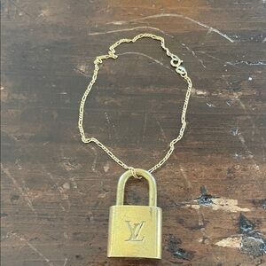 Gorgeous 14k gold ankle or arm bracelet